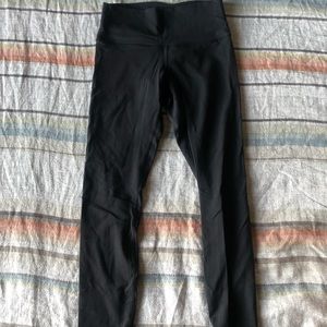 Lululemon yoga pants